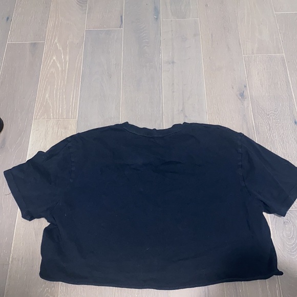 Black cropped top - Picture 2 of 4